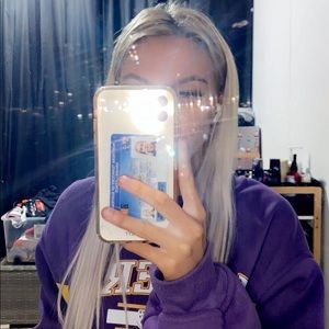 Meet your Posher, Jade